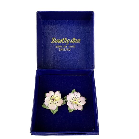 Dorothy Ann Staffordshire Hand Painted Bone China Earrings Flower Embellished St - Picture 3 of 4